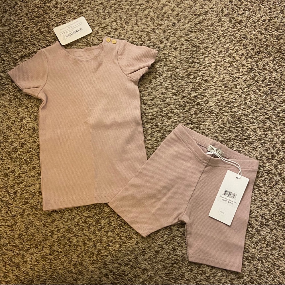 Little legs matching set. Wonderful mauve color